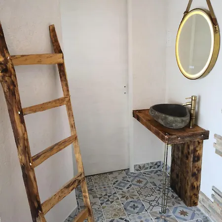 Oda ve Kahvaltı V&spa 2 D'hotes Avec Privatif Dont Avec Un Sauna