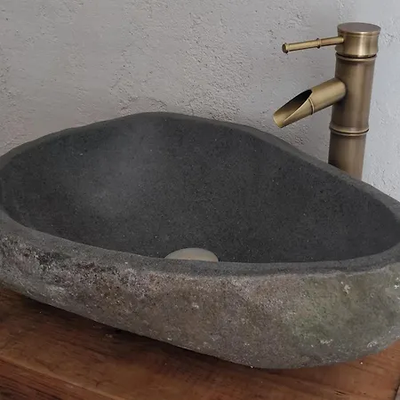 V&spa 2 D'hotes Avec Privatif Dont Avec Un Sauna 4*