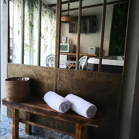 V&spa 2 D'hotes Avec Privatif Dont Avec Un Sauna