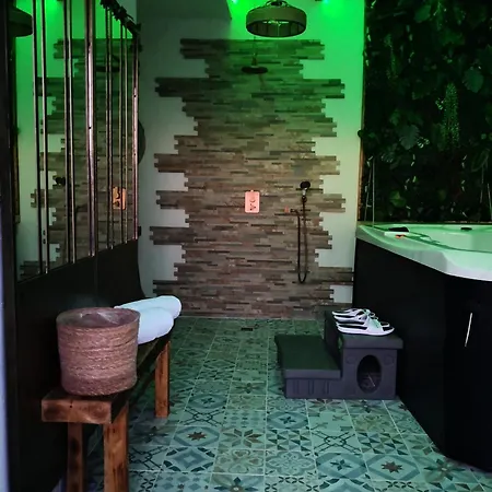 V&spa 2 D'hotes Avec Privatif Dont Avec Un Sauna