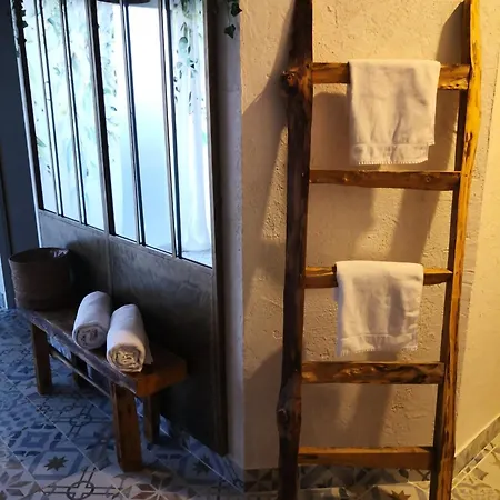 Bed & Breakfast V&spa 2 D'hotes Avec Privatif Dont Avec Un Sauna 3*