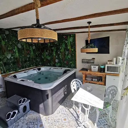 V&spa 2 D'hotes Avec Privatif Dont Avec Un Sauna