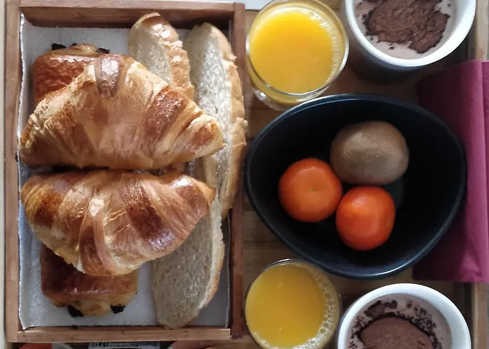 Couette-café V&spa 2 D'hôtes Avec Privatif Dont Avec Un Sauna 3*